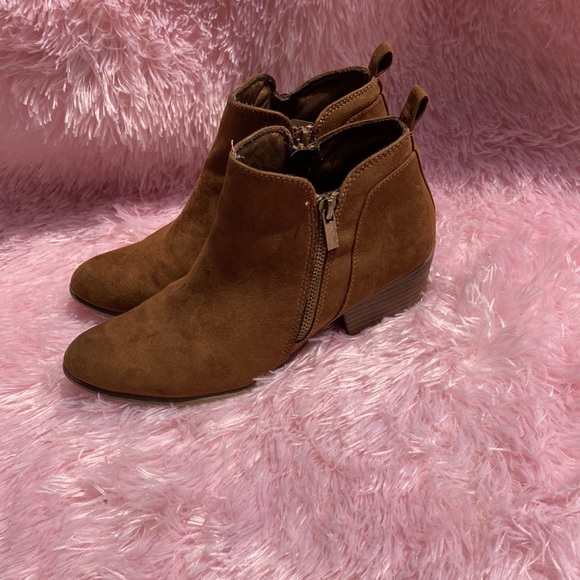 Esprit pointed toe Timber booties with zip closure size 8 - Picture 4 of 12